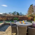 5 Bed In Oc-e30404