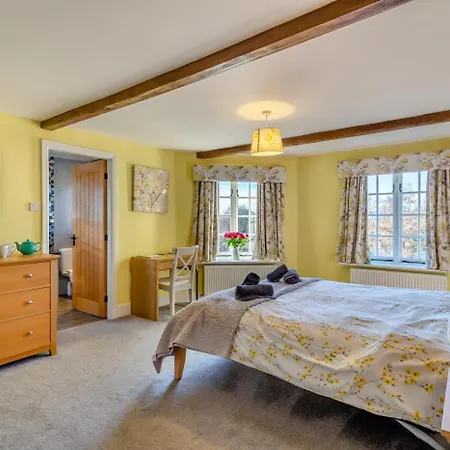 بيت للعطل 5 Bed In Oc-e30404 *